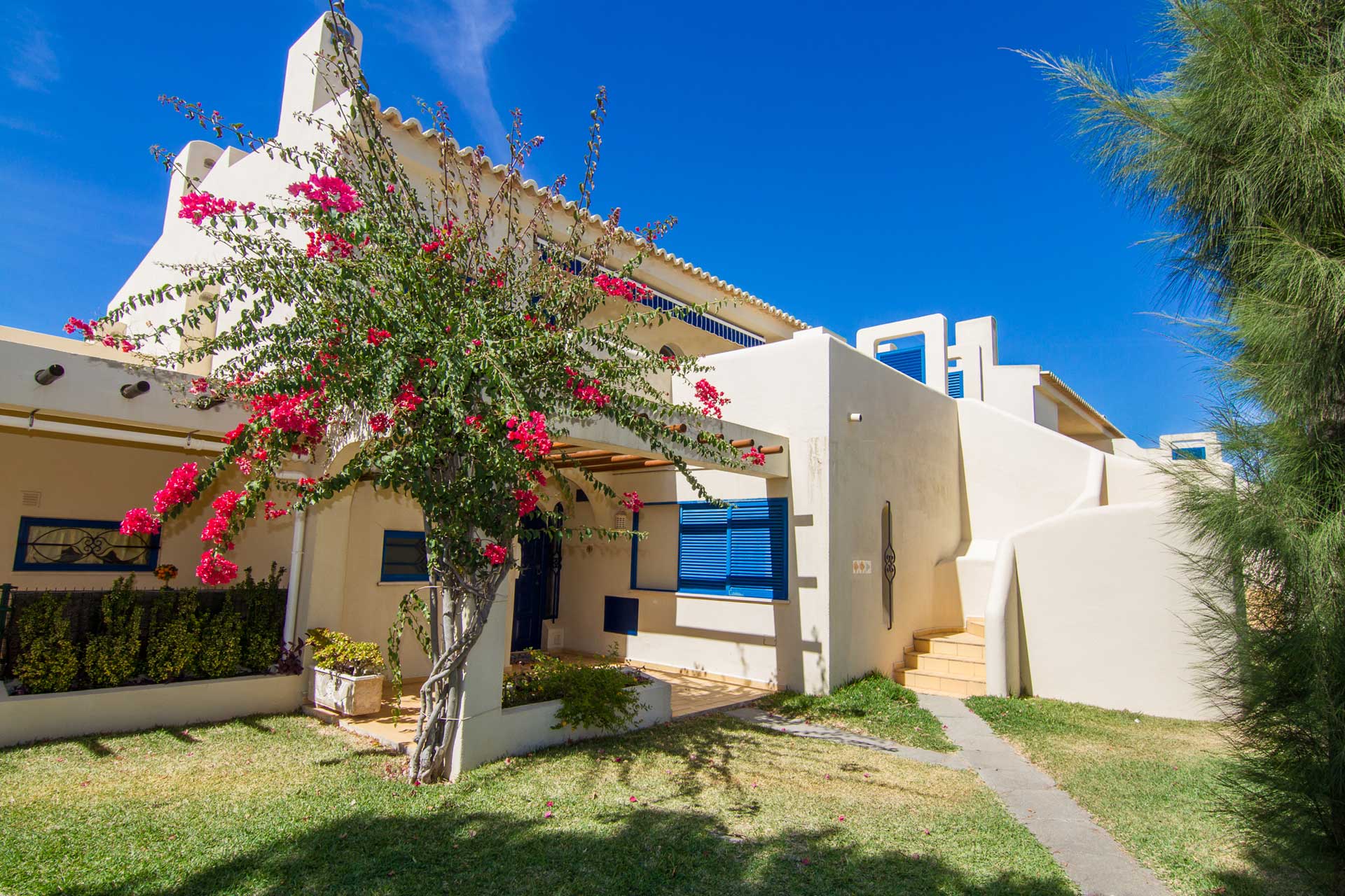 Casas alvor, casas de férias em alvor, clube da bemposta e torralta